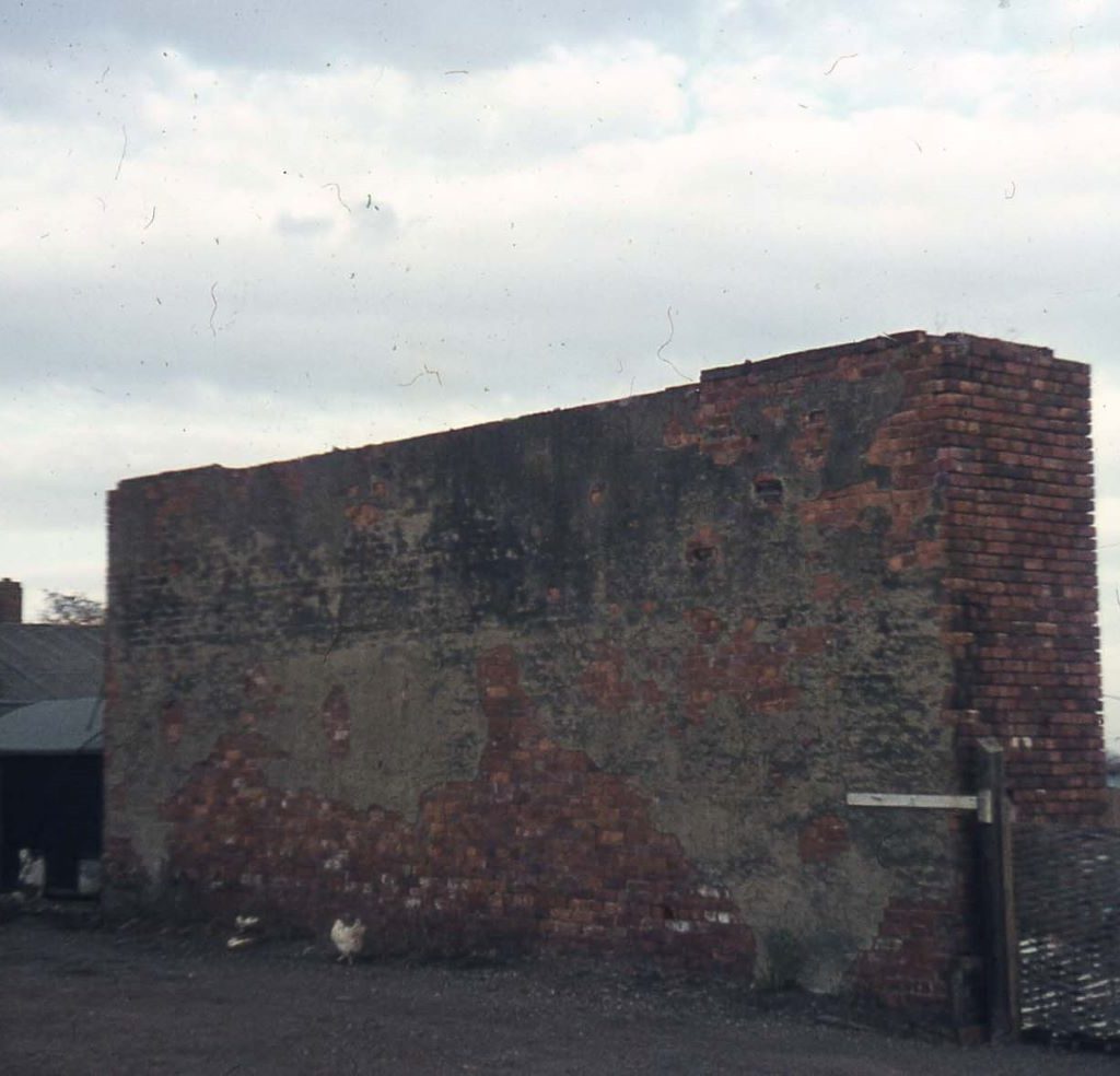 image of Framwellgate Moor Hand Ball (Fives) Alley - large wall